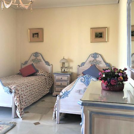 Riyadh House Marbella Διαμέρισμα Εξωτερικό φωτογραφία
