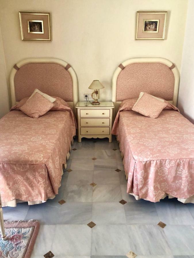 Riyadh House Marbella Διαμέρισμα Εξωτερικό φωτογραφία